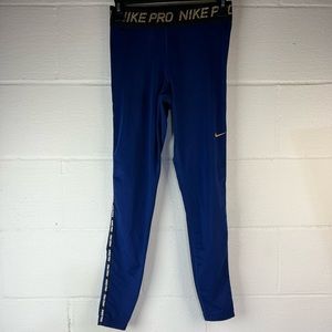 Nike Pro Drifit Leggings, Small